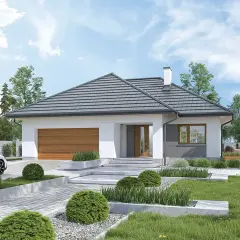Nowoczesny dom w renklodach (g2) z drewnianą bramą garażową, białymi ścianami i szarym dachem. Przed domem zadbany ogród z krzewami i chodnikiem.
