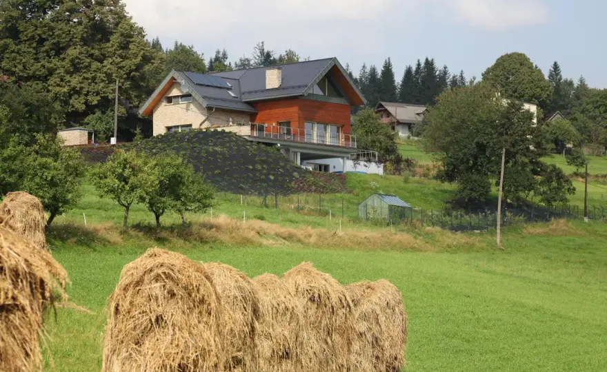 Zabudowa zagrodowa - Kto buduje i jakie warunki trzeba spełnić?